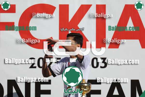استقلال 1 - 1 کیا
