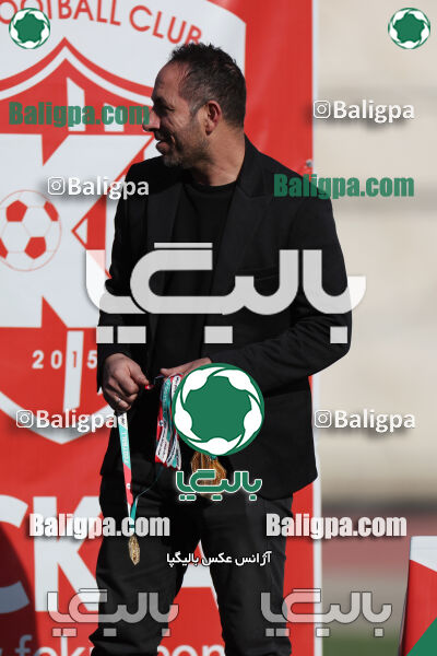استقلال 1 - 1 کیا