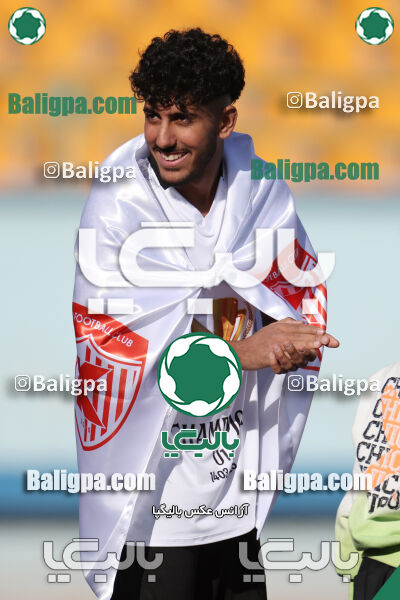استقلال 1 - 1 کیا