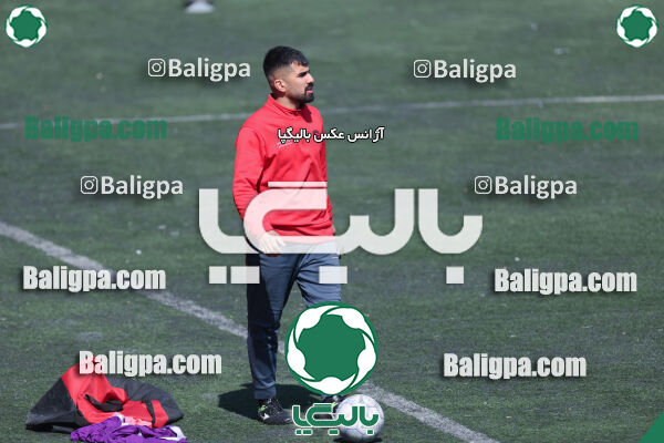 استقلال 1 - 1 کیا