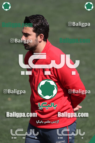 استقلال 1 - 1 کیا