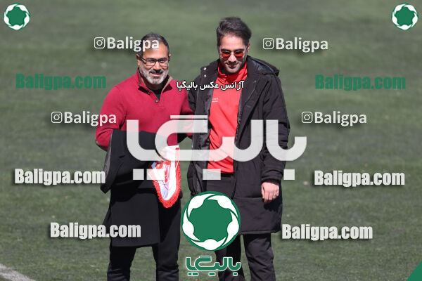 استقلال 1 - 1 کیا