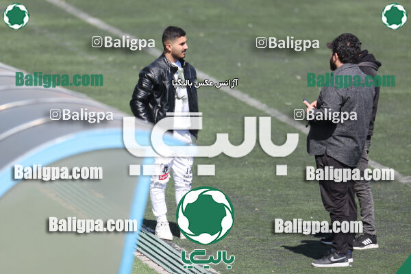 استقلال 1 - 1 کیا