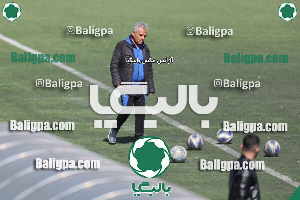 استقلال 1 - 1 کیا