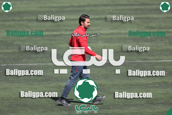 استقلال 1 - 1 کیا