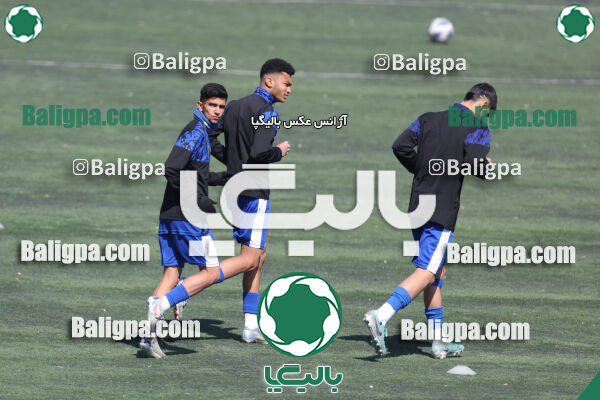 استقلال 1 - 1 کیا