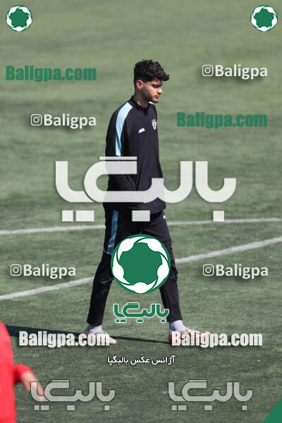 استقلال 1 - 1 کیا