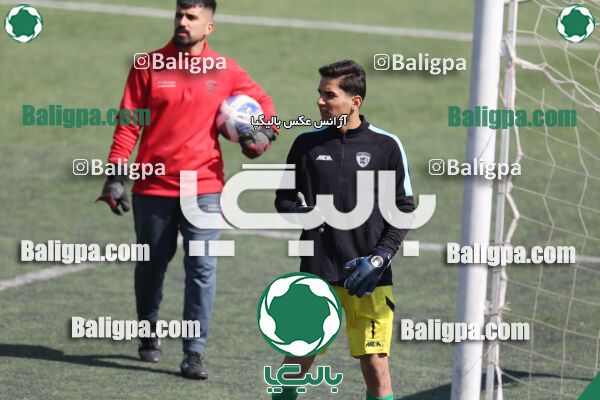 استقلال 1 - 1 کیا