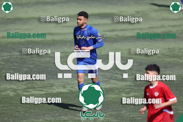استقلال 1 - 1 کیا