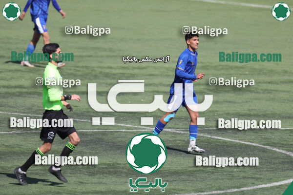استقلال 1 - 1 کیا