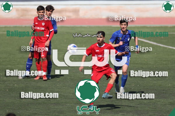 استقلال 1 - 1 کیا