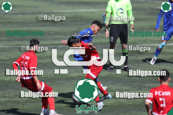 استقلال 1 - 1 کیا
