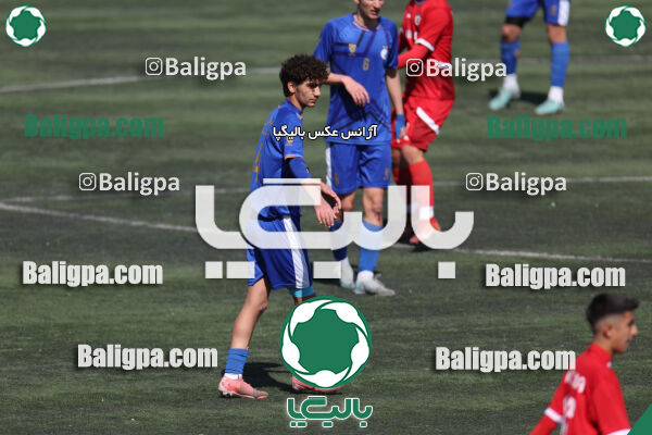 استقلال 1 - 1 کیا