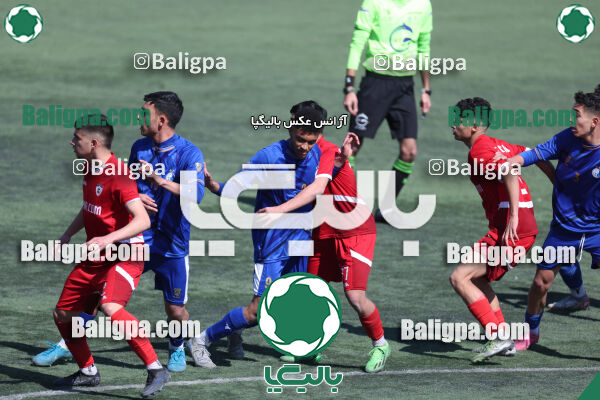استقلال 1 - 1 کیا