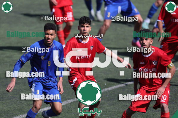 استقلال 1 - 1 کیا