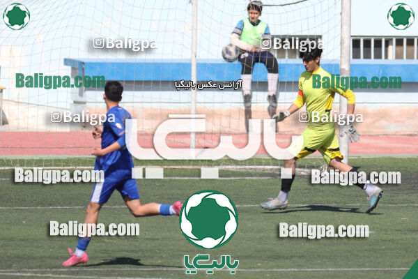 استقلال 1 - 1 کیا