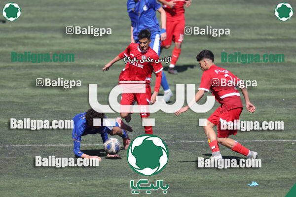 استقلال 1 - 1 کیا