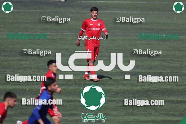 استقلال 1 - 1 کیا