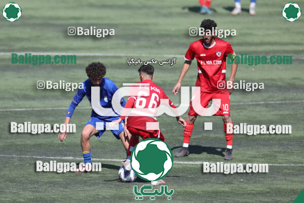 استقلال 1 - 1 کیا