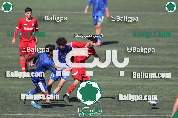 استقلال 1 - 1 کیا