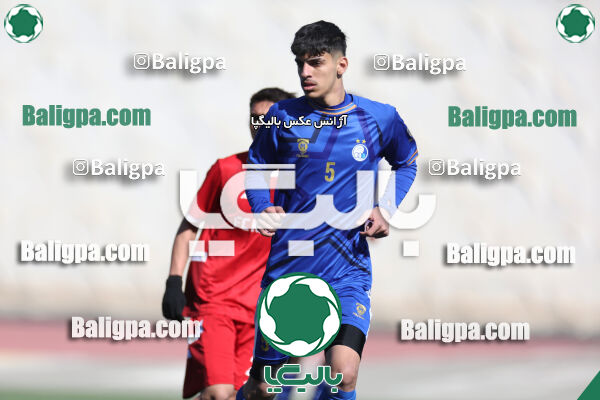 استقلال 1 - 1 کیا