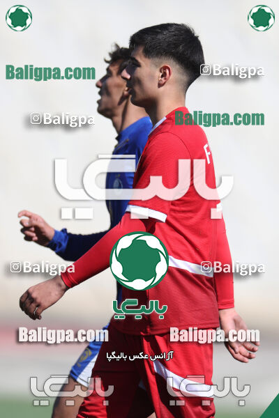 استقلال 1 - 1 کیا