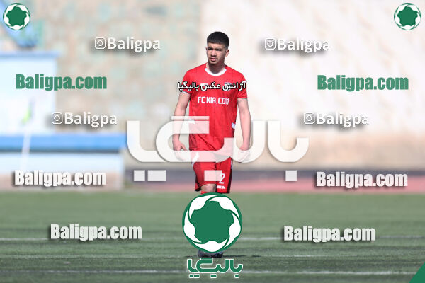 استقلال 1 - 1 کیا
