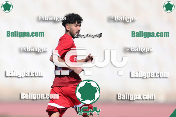استقلال 1 - 1 کیا