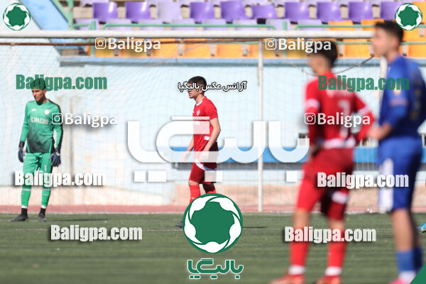 استقلال 1 - 1 کیا
