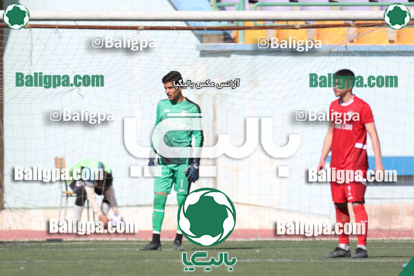 استقلال 1 - 1 کیا