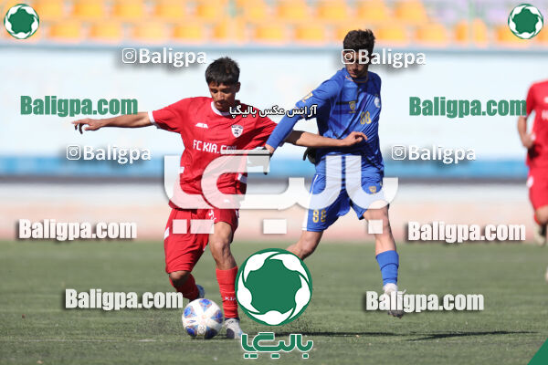 استقلال 1 - 1 کیا