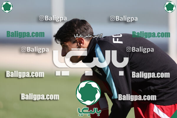 استقلال 1 - 1 کیا