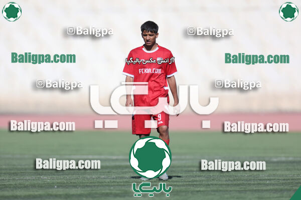استقلال 1 - 1 کیا