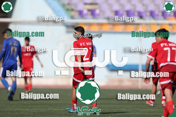 استقلال 1 - 1 کیا