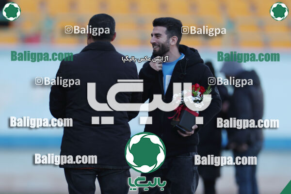 استقلال 1 - 1 کیا
