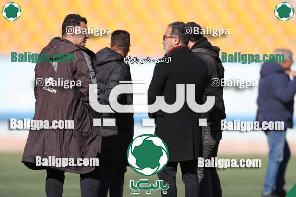 استقلال 1 - 1 کیا