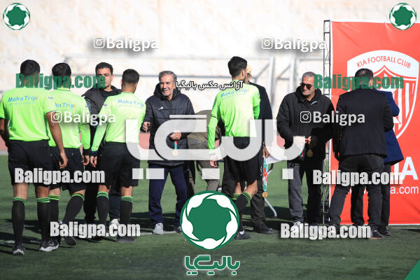 استقلال 1 - 1 کیا