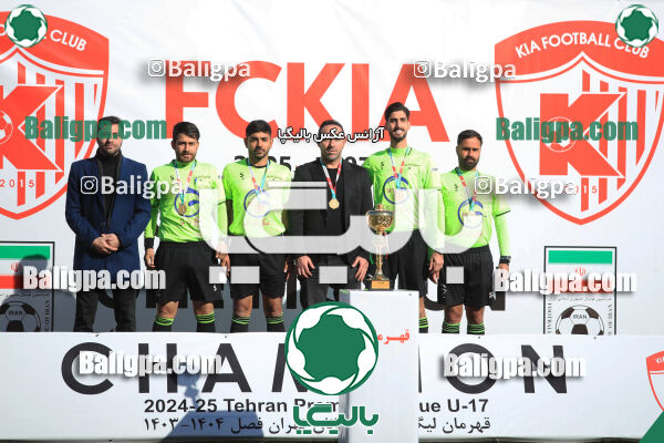 استقلال 1 - 1 کیا