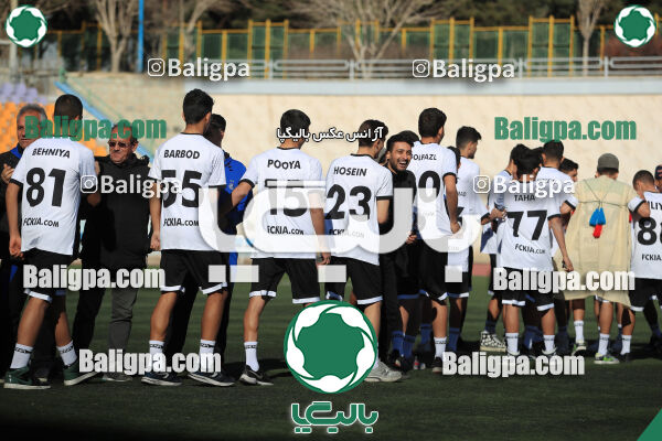استقلال 1 - 1 کیا