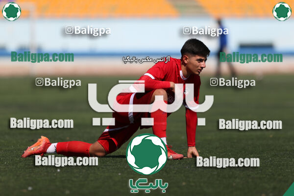 استقلال 1 - 1 کیا