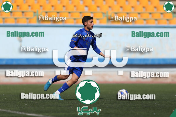 استقلال 1 - 1 کیا