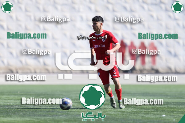 استقلال 1 - 1 کیا