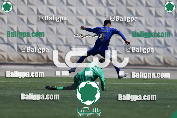 استقلال 1 - 1 کیا