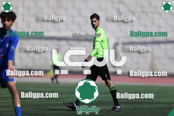 استقلال 1 - 1 کیا