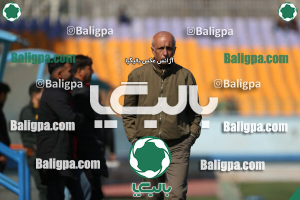 استقلال 1 - 1 کیا