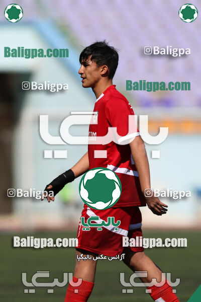 استقلال 1 - 1 کیا
