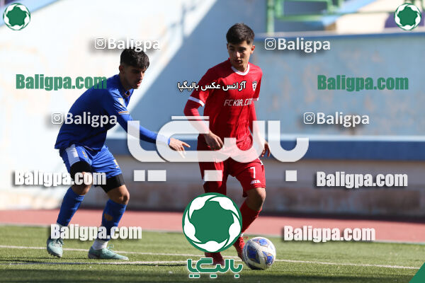 استقلال 1 - 1 کیا
