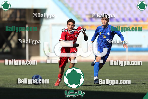 استقلال 1 - 1 کیا