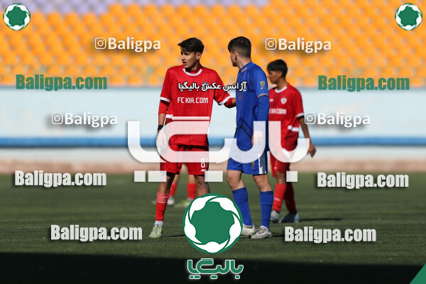 استقلال 1 - 1 کیا