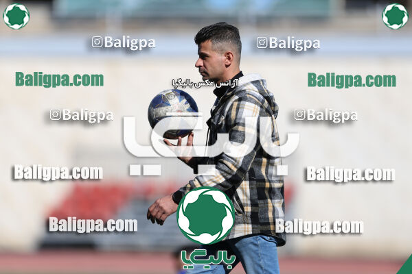 استقلال 1 - 1 کیا